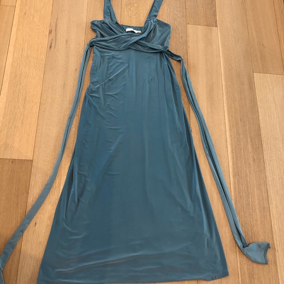 Long blue dress - Picture 3 of 5